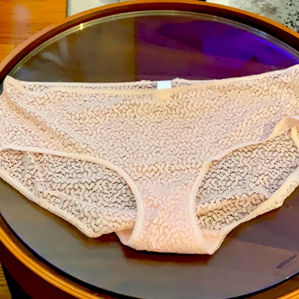 DKNY women’s pill pink panties size extra large